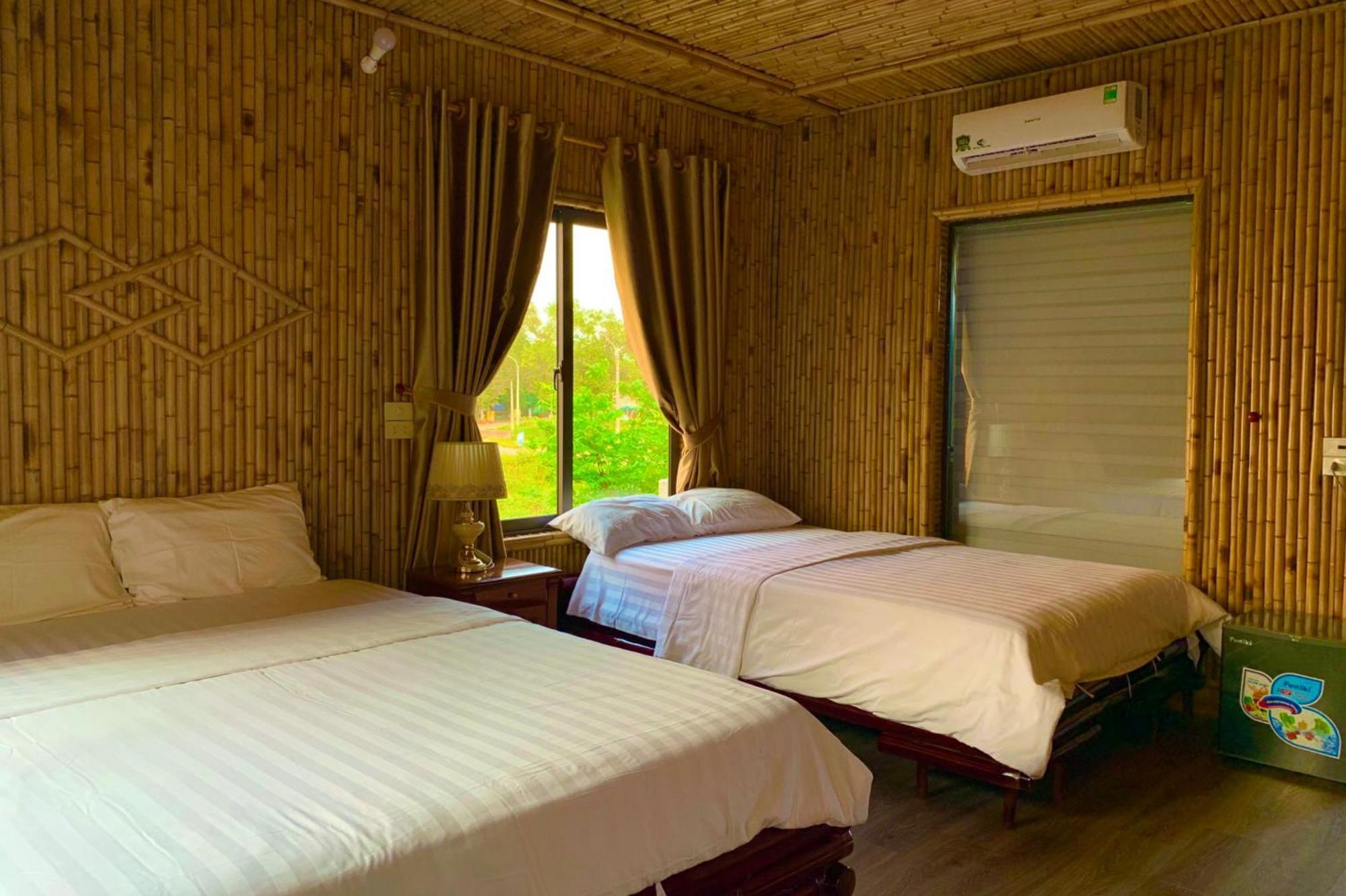 The Pineapple House Bed & Breakfast Ninh Binh Bagian luar foto